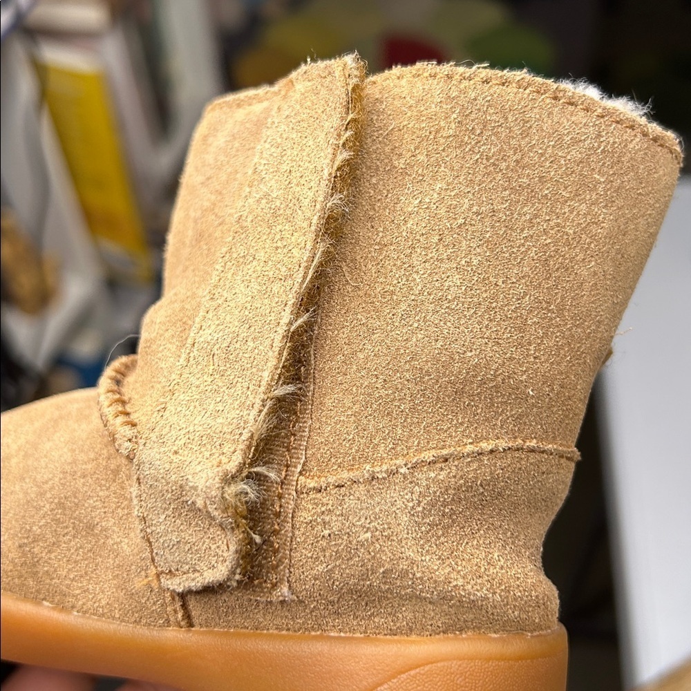 Toddler UGG Boots - Picture 8 of 15